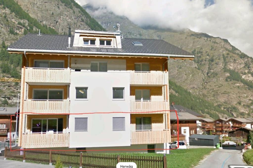 Ferienwohnung "Andre Und Mariana" In Taesch, Wallis, Schweiz מראה חיצוני תמונה